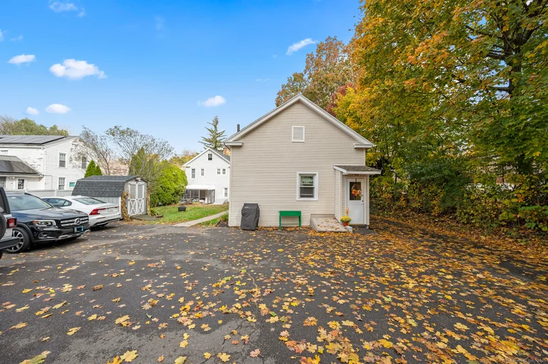 92 Berlin Avenue, Southington, Connecticut, United States. - Photo 38