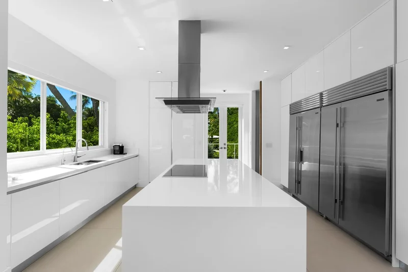 481 S Mashta Drive , Key Biscayne, FL 33149, Key Biscayne, Florida, United States. - Photo 21