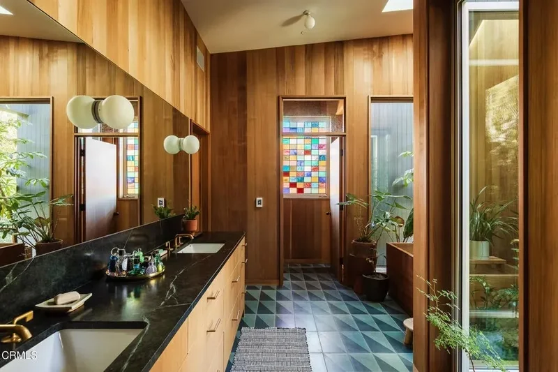 2638 Lake View Terrace East, Los Angeles, California, United States. - Photo 18