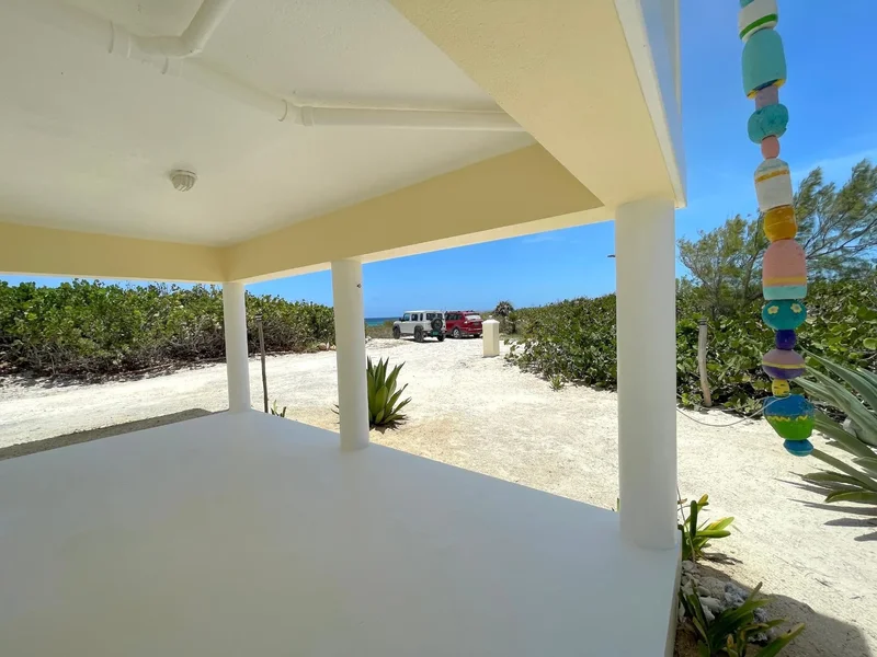 BEACH HOME & 3 LOTS, Dunmore Settlement, Long Island, The Bahamas. - Photo 15