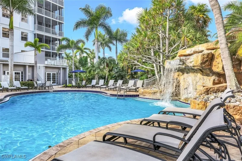 410 Flagship Drive 906, Naples, Florida, United States. - Photo 27