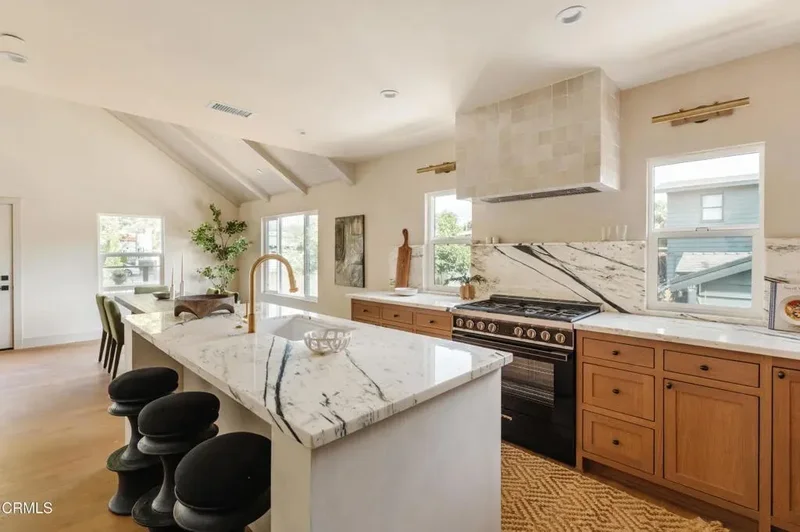 2612 Marathon Street, Los Angeles, California, United States. - Photo 7