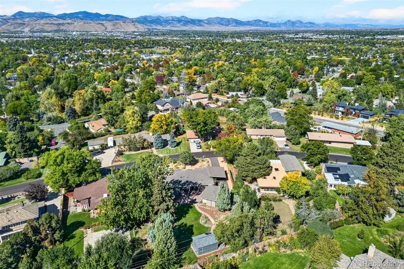 52 Hillside Drive, Lakewood, Colorado, United States. - Photo 44