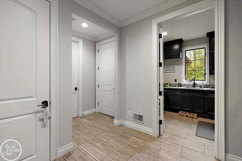60330 Mount Vernon, Washington Township, MI, 48306, USA, Rochester, Michigan, United States. - Photo 34