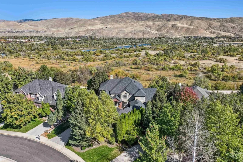 5288 S Farmhouse Place, Boise, ID 83716-9014, Boise, Idaho, United States. - Photo 8