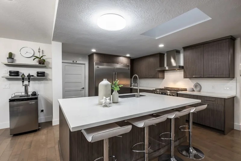 4971 S Westmoor Road, Salt Lake City, UT 84117, Holladay, Utah, United States. - Photo 35