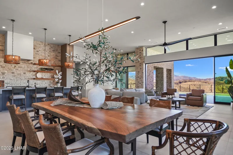 2567 Copper Canyon Dr Dr, Lake Havasu City, AZ 86406, Lake Havasu City, Arizona, United States. - Photo 14