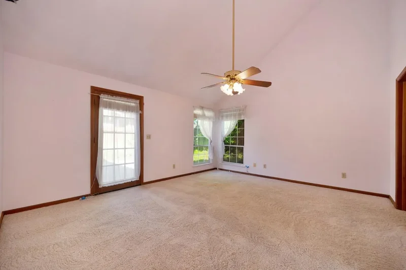 910 Notre Dame Drive, Woodland, California, United States. - Photo 29