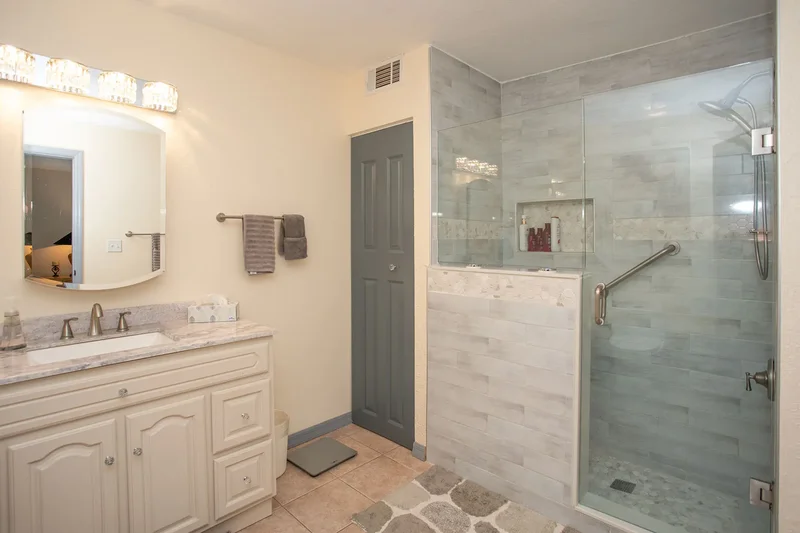 5914 Tangerine Avenue S, Gulfport, FL 33707, St. Petersburg, Florida, United States. - Photo 5