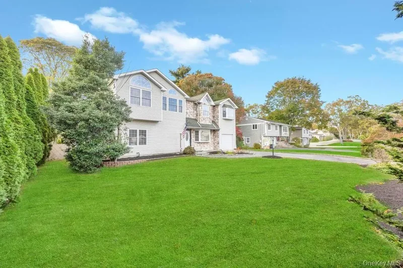 106 Southern Boulevard, Hauppauge, NY 11788, Hauppauge, New York, United States. - Photo 13