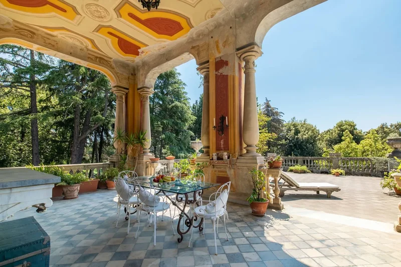 Apartment  On Sale   Genova (Ge)
