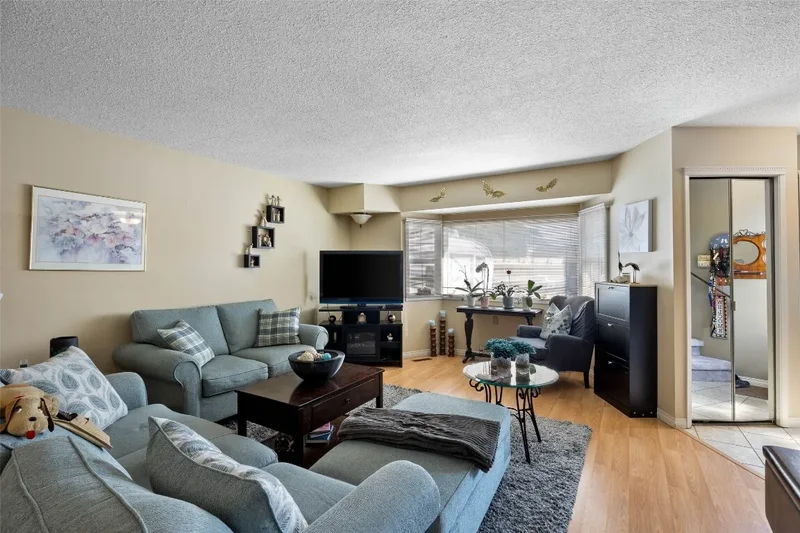 820 Ollek Street, Kamloops, British Columbia, Canada. - Photo 18