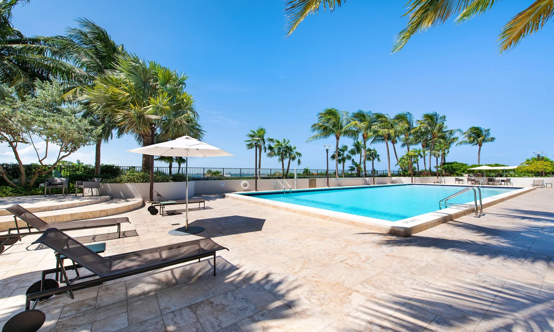 1000 Venetian Way , Miami Beach, FL 33139, Miami Beach, Florida, United States. - Photo 2