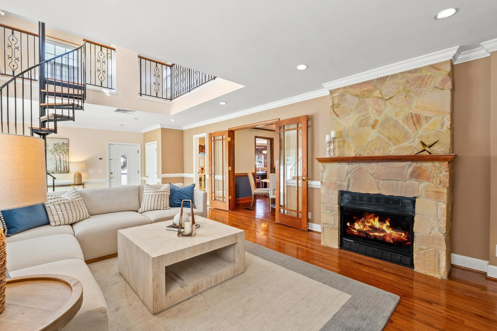 2605 Woodlawn Lane , Alexandria, VA 22306, Hybla Valley, Virginia, United States. - Photo 6