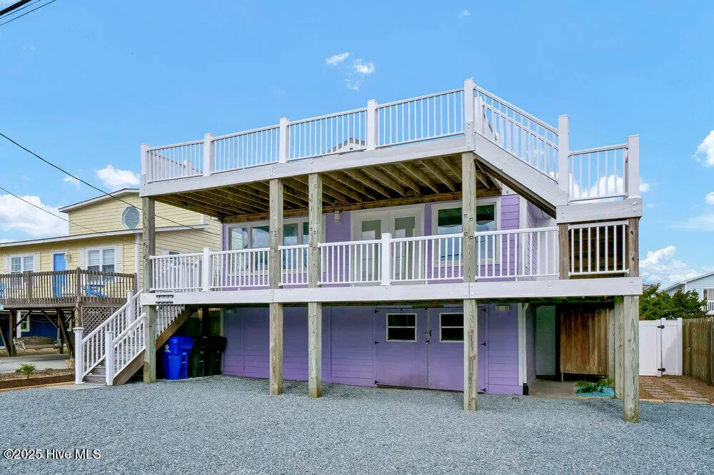 1207 N Topsail Drive, Surf City, North Carolina, United States. - Photo 1