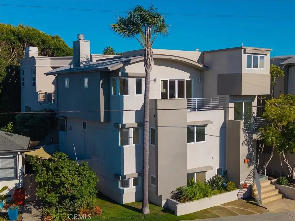 514 Ardmore, Hermosa Beach, California, United States. - Photo 5
