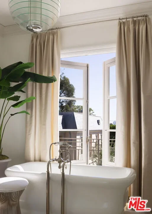 12770 S Bristol Circle, Los Angeles, California, United States. - Photo 19