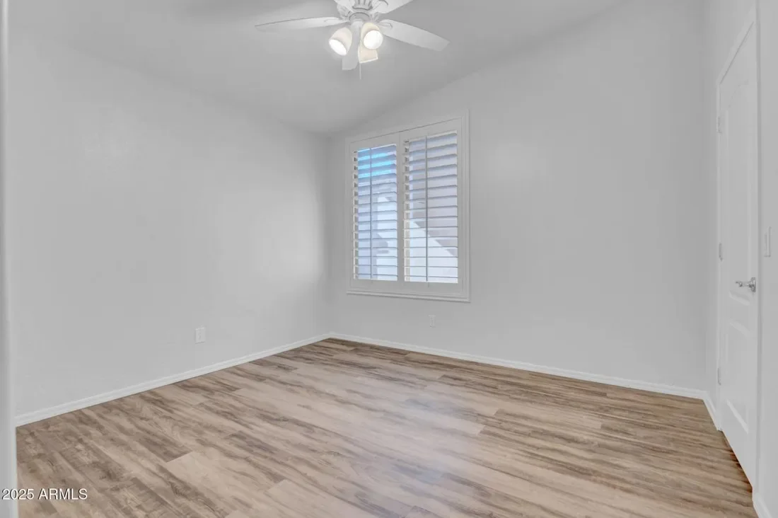 8862 W IRMA Lane, Peoria, Arizona, United States. - Photo 18