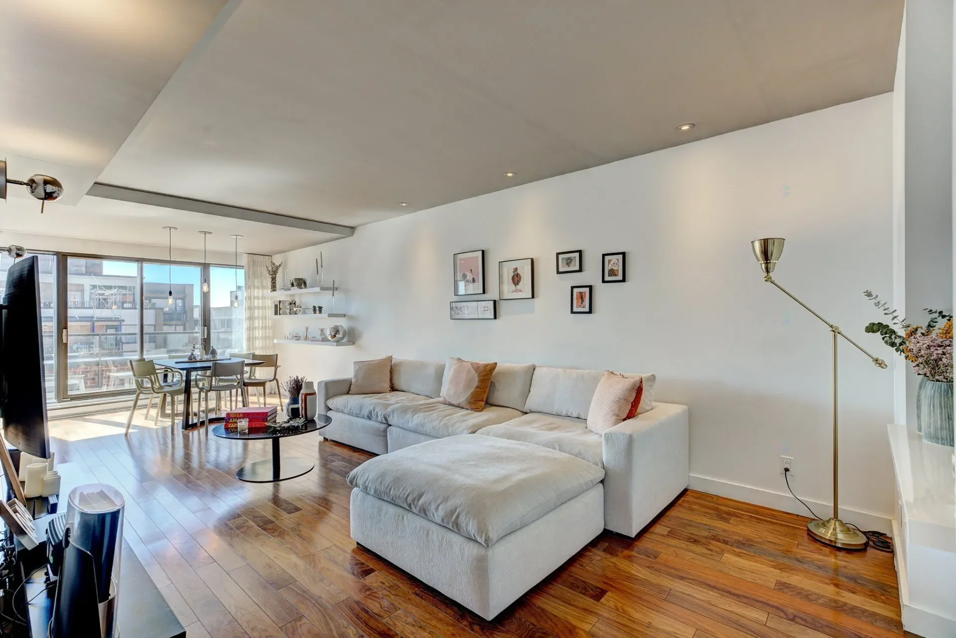 Gallery photo 3