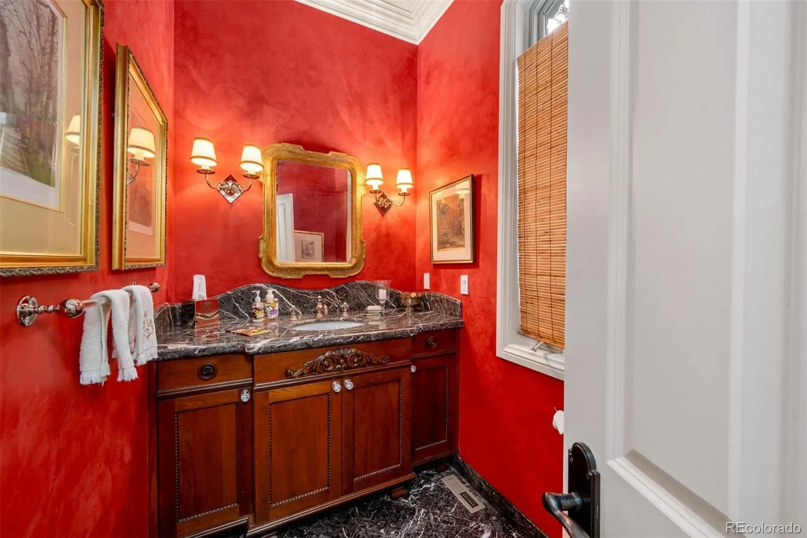 445 Madison Street N, Denver, Colorado, United States. - Photo 3