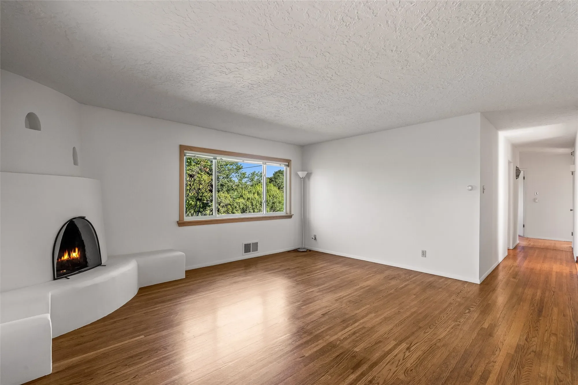 2116 Conejo Drive, Santa Fe, NM 87505, Santa Fe, New Mexico, United States. - Photo 5