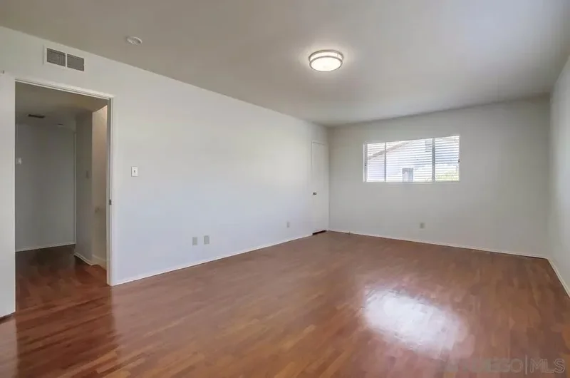 349-351 G Avenue, Coronado, California, United States. - Photo 34