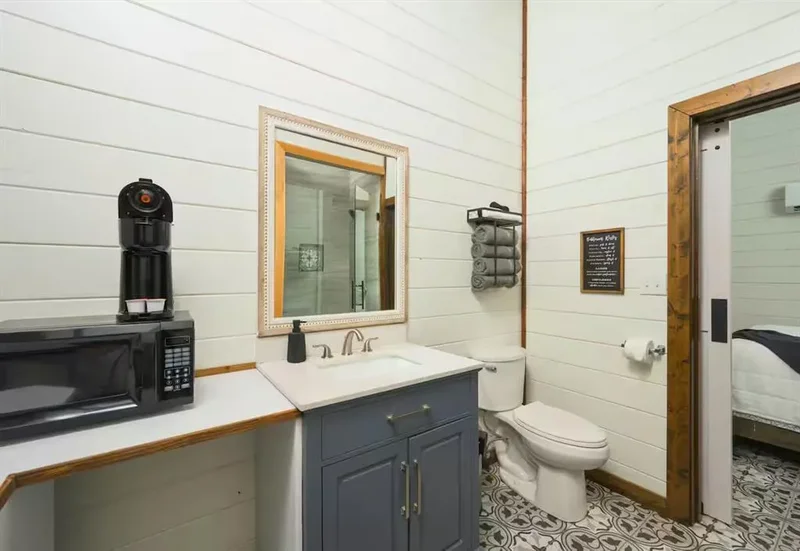 173 N Jones Ranch Road, Broken Bow, OK 74728, Broken Bow, Oklahoma, United States. - Photo 19