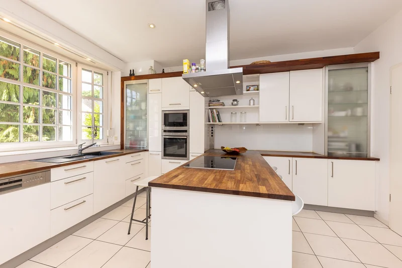Generous Sized Property In Prime Cologne Location With Separate Development Plot