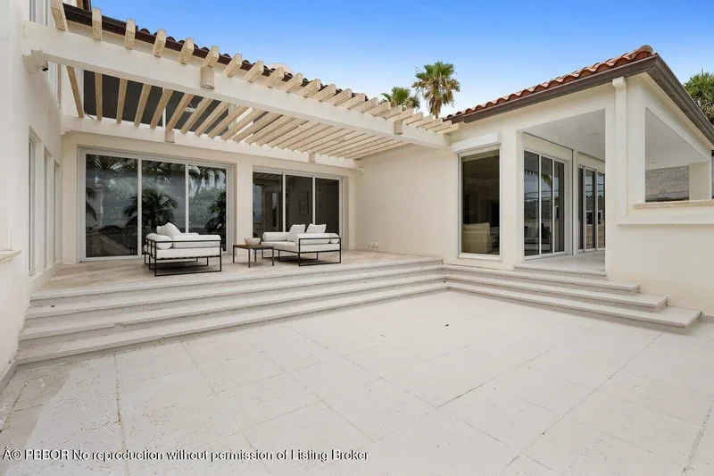 1840 S Ocean Boulevard, Lantana, Florida, United States. - Photo 79