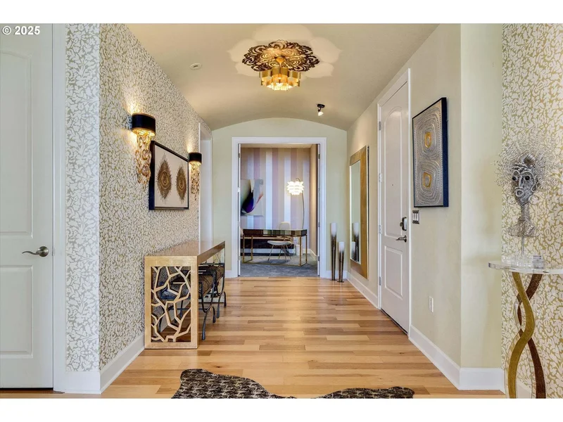 707 N Hayden Island Dr #215, Portland, OR 97217, Portland, Oregon, United States. - Photo 6