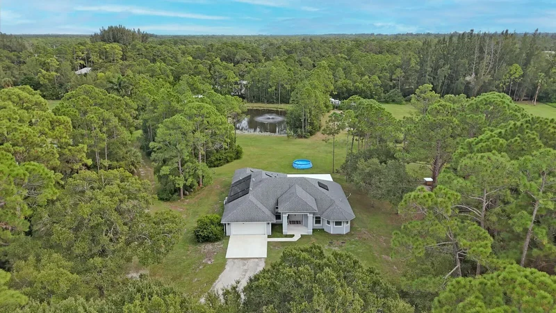 6398 183rd Trail N, The Acreage, Florida, United States. - Photo 7