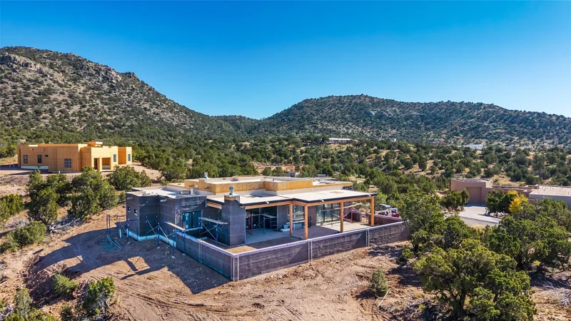 4 High Desert Vista, Santa Fe, NM 87505, Santa Fe, New Mexico, United States. - Photo 36