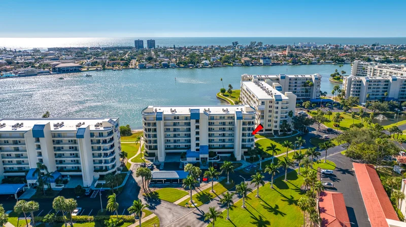 7872 Sailboat Key Blvd S #306, South Pasadena, FL 33707, St. Petersburg, Florida, United States. - Photo 5