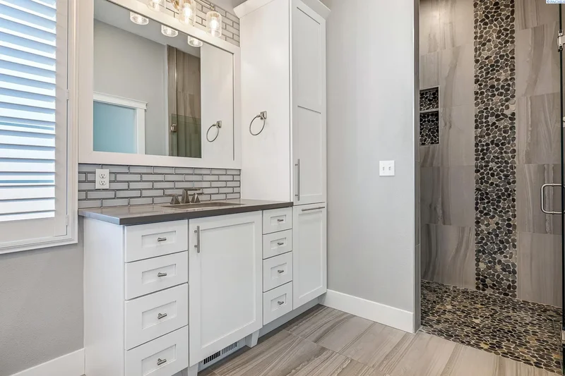 101304 N Billings Ct, West Richland, WA 99353, West Richland, Washington, United States. - Photo 18