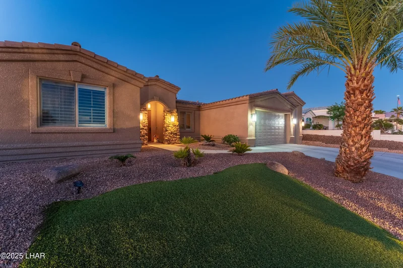1921 Felicidad Dr, Lake Havasu City, AZ 86404, Desert Hills, Arizona, United States. - Photo 122