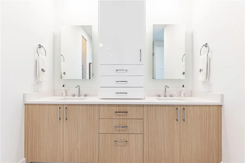 2425 Peachtree Road NE 404, Atlanta, Georgia, United States. - Photo 14