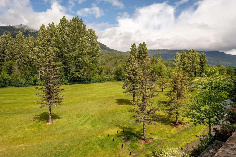 8398 Glen Abbey Lane, Whistler, British Columbia, Canada. - Photo 26