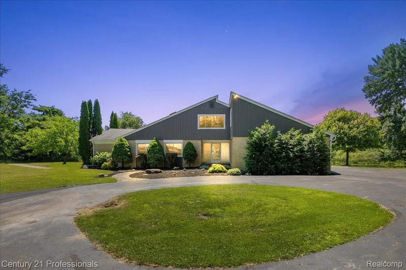 291 N Baldwin Road, Clarkston, MI 48348, Clarkston, Michigan, United States. - Photo 61
