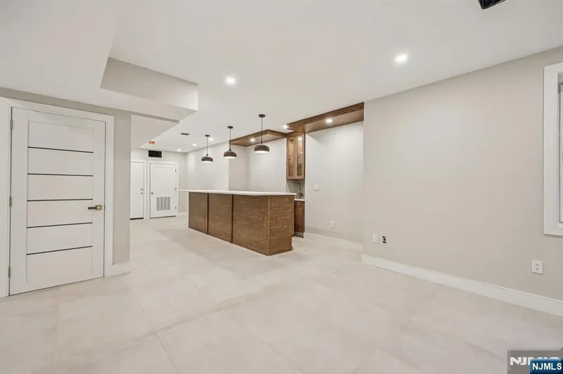 25 Macarthur Avenue, Closter, New Jersey, United States. - Photo 39