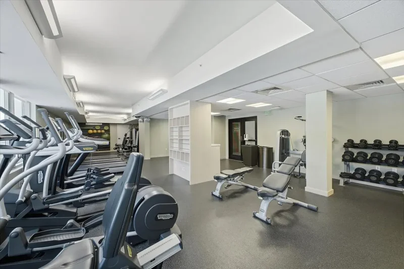 223 Saratoga Rd., Honolulu, Hawaii, United States. - Photo 16