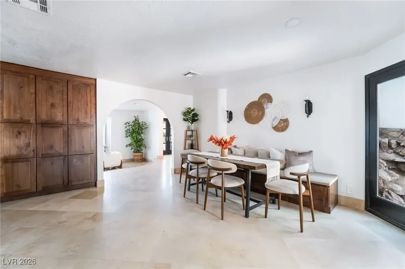 6465 Edna Avenue, Las Vegas, Nevada, United States. - Photo 23