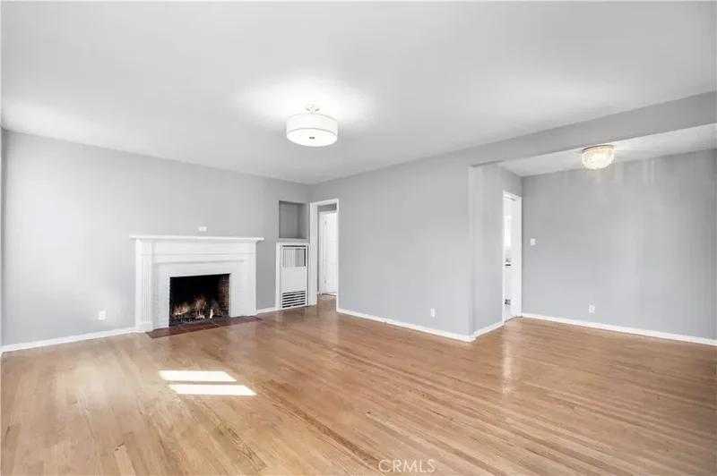 2535 S S Bundy, Los Angeles, California, United States. - Photo 21