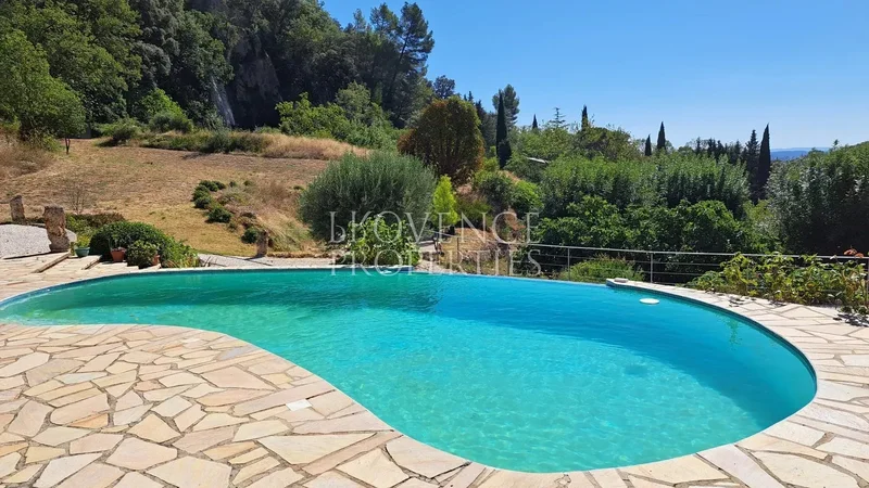 Cotignac, Provence-Alpes-Côte d'Azur, France. - Photo 11