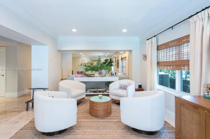 9400 E Broadview Dr, Bay Harbor Islands, FL, United States. - Photo 2