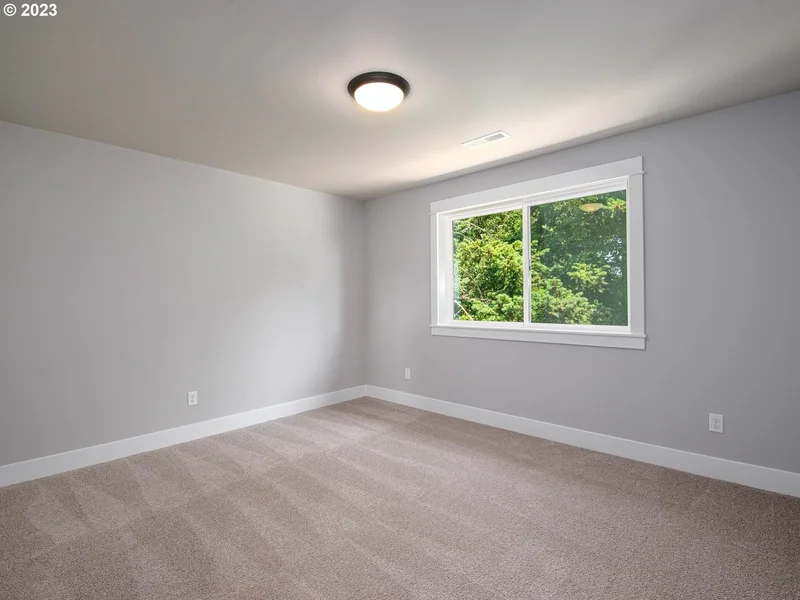 296 SUNDAY DR, Creswell, OR 97426, Creswell, Oregon, United States. - Photo 24