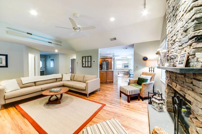 30 Brander Parkway, Shelter Island Heights, New York, United States. - Photo 12
