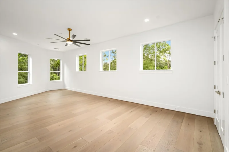 625 Piney Point Road, Houston, Texas, United States. - Photo 13