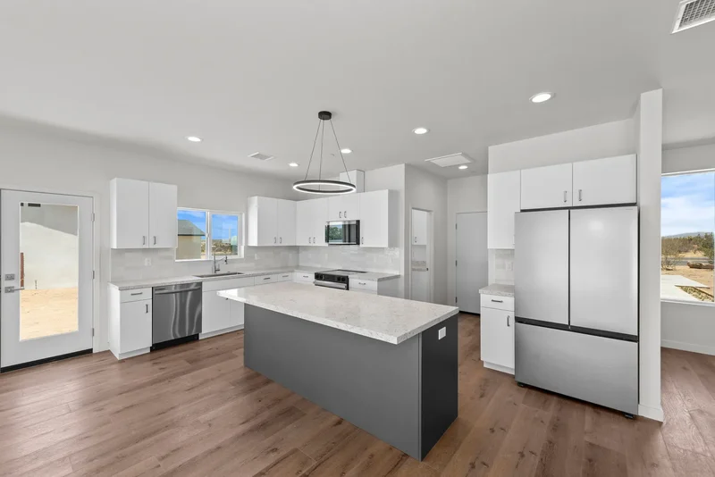 7082 Avalon Avenue , Yucca Valley, CA 92284, Yucca Valley, California, United States. - Photo 8