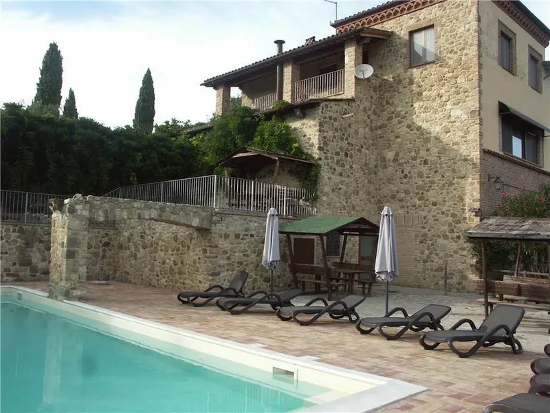 Rustico/Casale in Collazzone, Italy