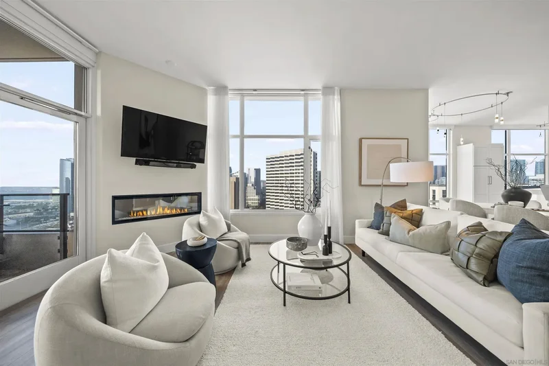 550 Front St 2303, San Diego, California, United States. - Photo 13